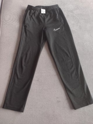 Chándal Nike Negro Niño Talla M