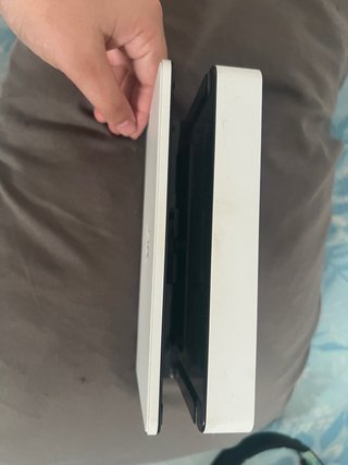 Nintendo Switch OLED Blanca + Base