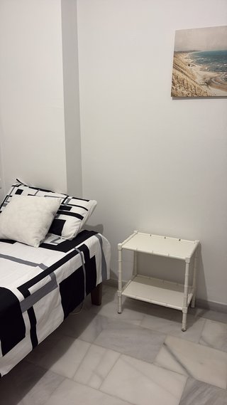 Alquilo habitación en centro de Marbella