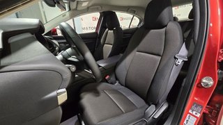 Mazda 3 Zenith (2020)