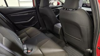 Mazda 3 Zenith (2020)