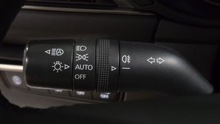 Mazda 3 Zenith (2020)