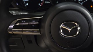 Mazda 3 Zenith (2020)
