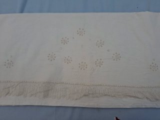 Juego de cama antiguo. Nuevo