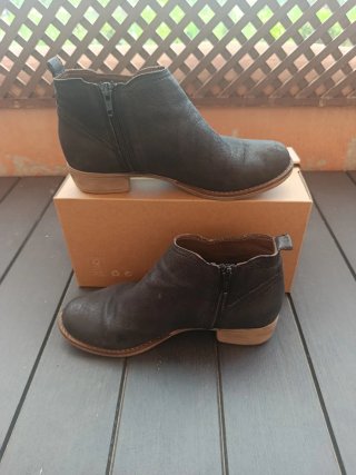 Botines negros mujer