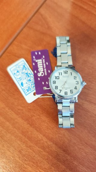 Reloj acero chica o niños nuevo.