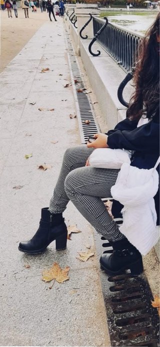 Botines, tacón negro.  Talla 36