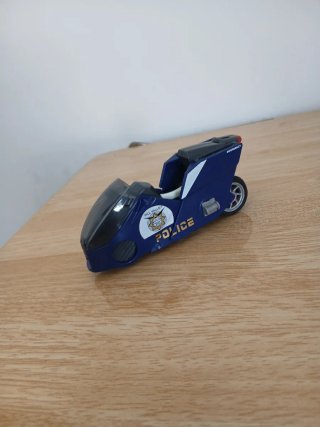 Moto Policía Futurista Hill Valley Como esta 3€