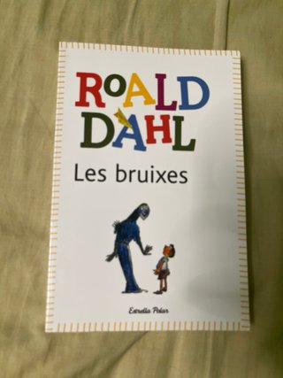 Libros varios en catalan y castellano