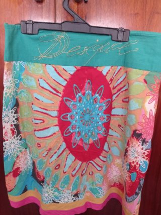 Falda Desigual Estampada