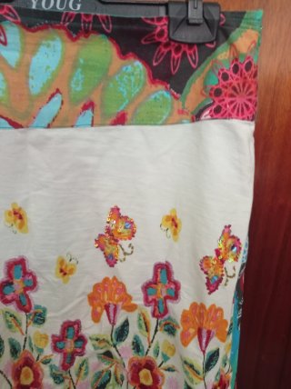 Falda Desigual Estampada