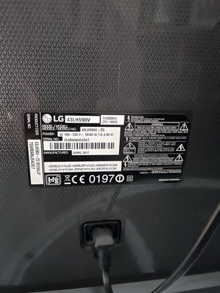 TV LG 43 Negra modelo 43LH590V