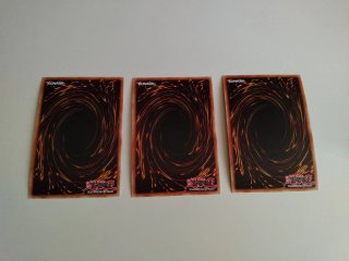 Lotto 3 Carte Jumbo Yu-Gi-Oh! Originali