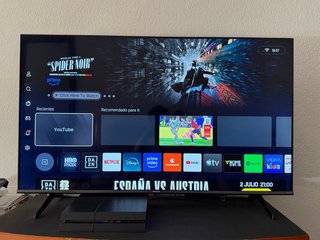 Hisense 50 QLED 4K Smart TV HDR Dolby Vis