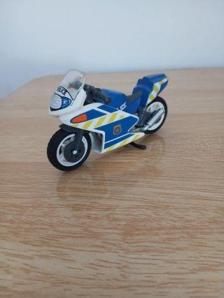 Moto de Policía Playmobil Como esta 2,50€
