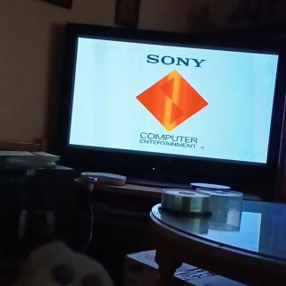 PS one + Mando + Cables originales + Memory Card