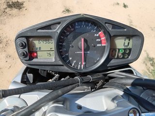 Suzuki GSR600
