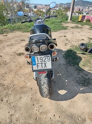 Suzuki GSR600