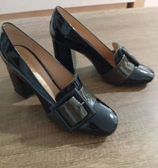 Zapatos Vinceza Tacón Bloque Hebilla
