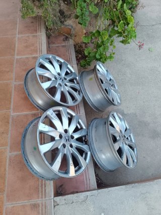 Llantas de aleación Honda