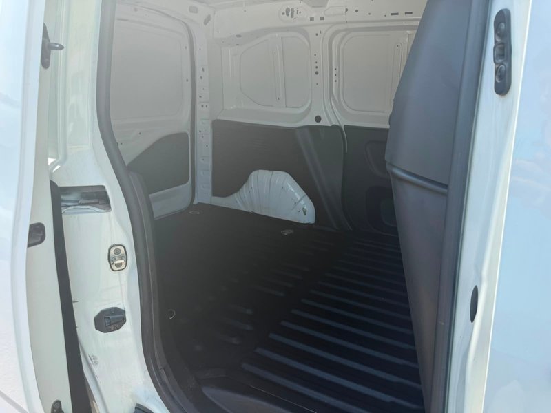Citroën Berlingo 2022, foto 11