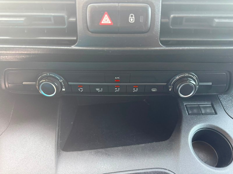Citroën Berlingo 2022, foto 13