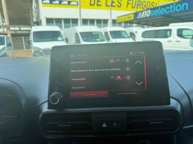 Citroën Berlingo 2022, foto 14