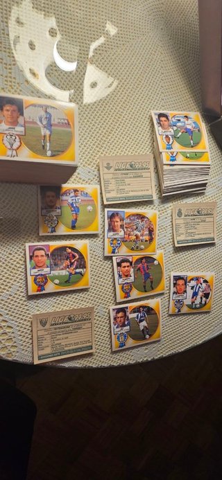 Lote 136 cromos + 50 repes de la Liga 94-95 Panini