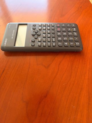 Calculadora Casio fx-82MS
