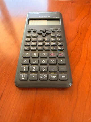 Calculadora Casio fx-82MS