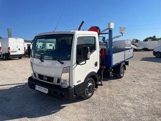 NISSAN NT400 2020 BASCULANTE CON GRUA FERRARI 531