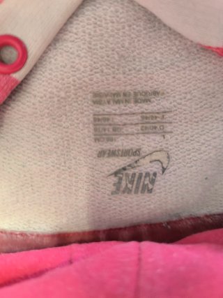 Sudadera Nike Rayas Rosas y Blancas