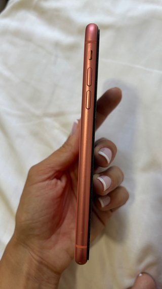 iPhone XR Coral 128GB