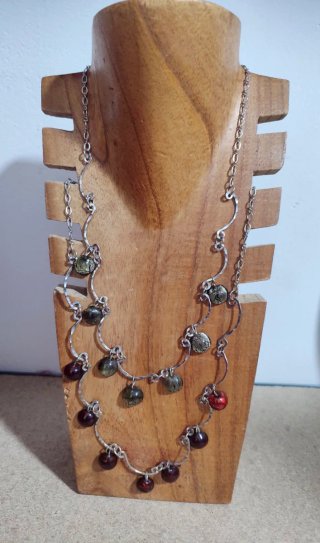 Collar Murano y Granate