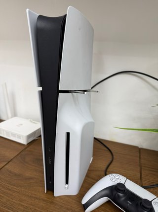 Playstation 5 (PS5) 1Tb