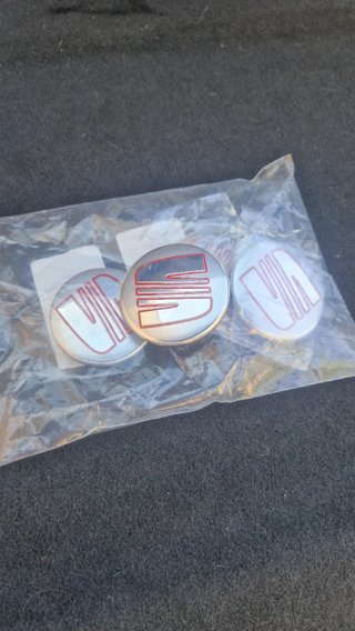 Tapabujes Seat 55mm (4 unidades)