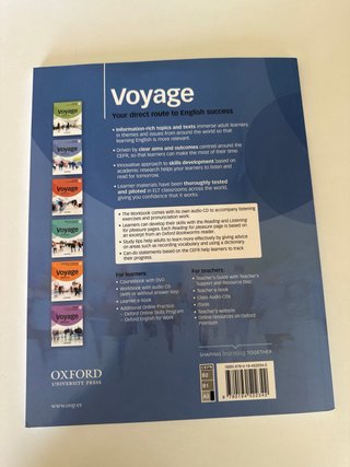 Voyage A2 Coursebook with DVD