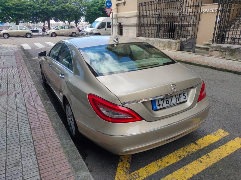 Mercedes-Benz Clase CLS 2011 - foto 1