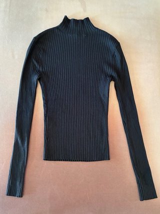 Camiseta Zara manga larga negra Talla S