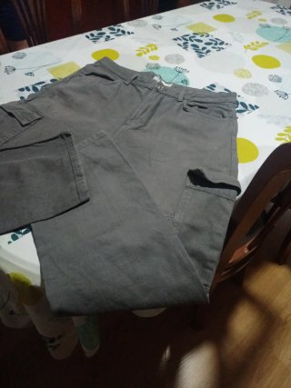 Pantalón  como nuevo gris sin etiqueta