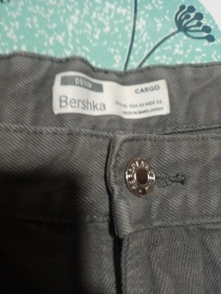 Pantalón  como nuevo gris sin etiqueta