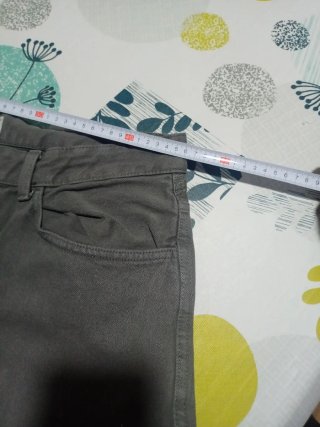 Pantalón  como nuevo gris sin etiqueta