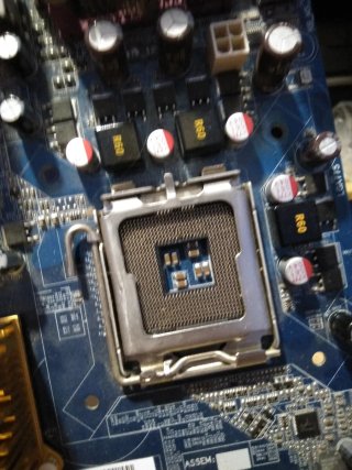 Placa base Gigabyte GA-945GCMX-S2 LGA775