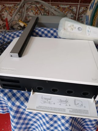 Nintendo Wii Blanca con Accesorios
