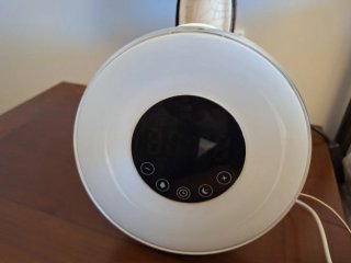 Radio despertador con sonidos naturales e iluminac