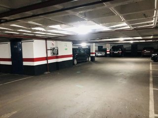 Garaje en alquiler en Ciudad Jardín - Parque Roma en Zaragoza