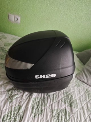Baúl de moto SHAD