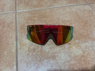 Gafas deportivas Pit Viper y Ozzie