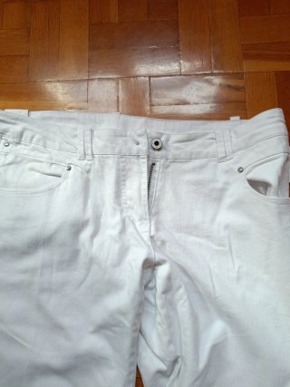 Pantalones blancos