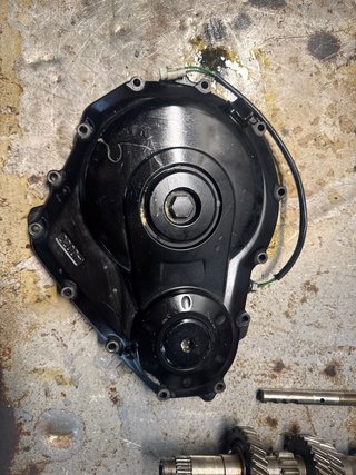 Tapa Embrague Suzuki GSX-R 600 K7